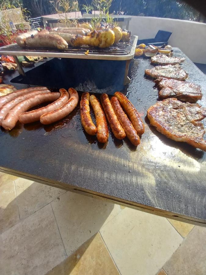 Le Gite De Fa Nny Moulin De Tartay En Авиньон Екстериор снимка